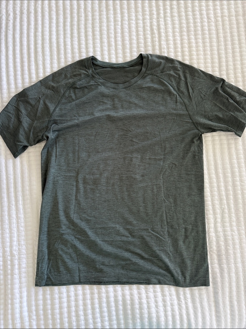 Men's Lululemon Crew Neck Short Sleeve Shirt - Gray / Olive Green, XL
